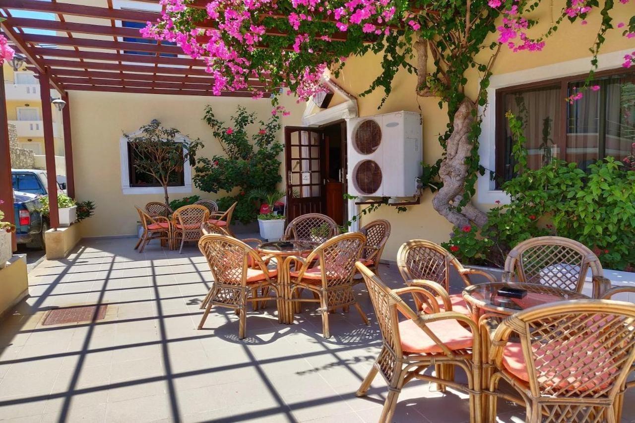 Titania Hotel Karpathos Eksteriør bilde