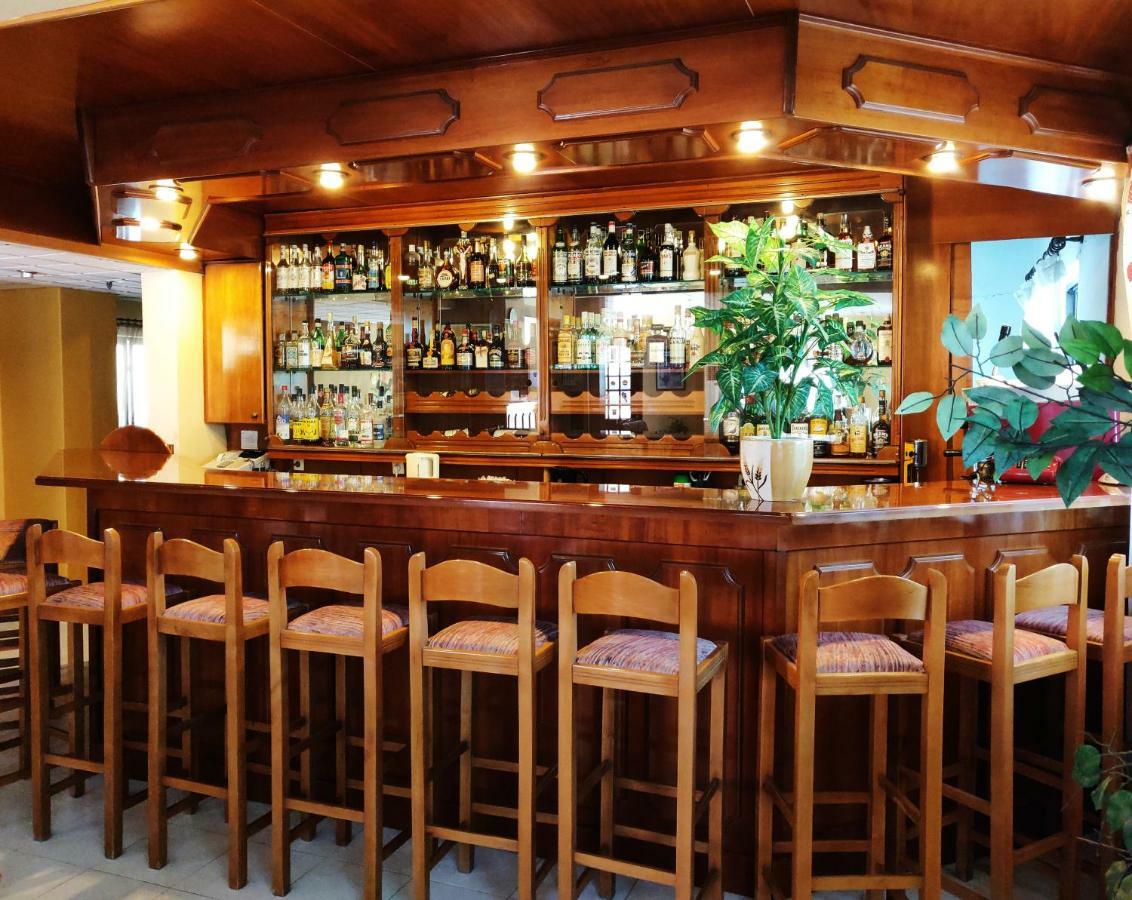Titania Hotel Karpathos Eksteriør bilde