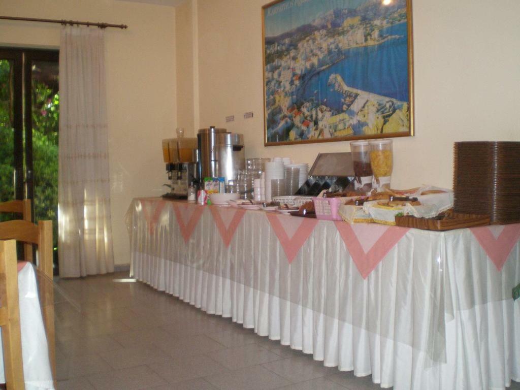 Titania Hotel Karpathos Eksteriør bilde