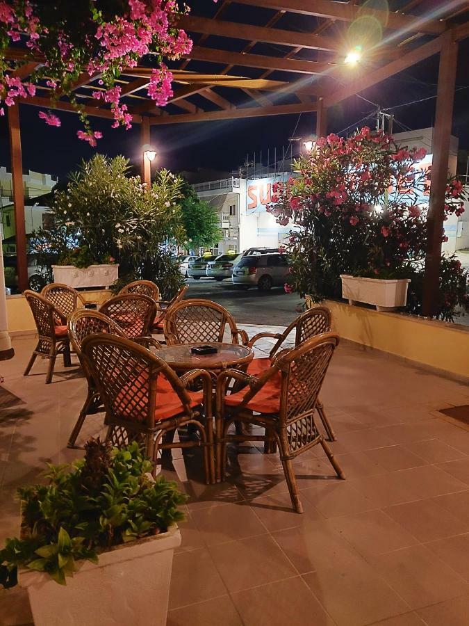 Titania Hotel Karpathos Eksteriør bilde